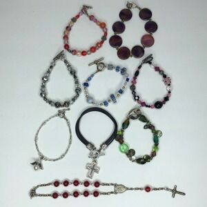 Lot of 9 Costume Jewelry  Various Colorful‎ Toggle Closure Beaded Bracelets